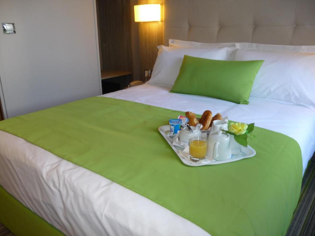 Hotel Floridor Etoile Aulnay-sous-Bois Szoba fotó