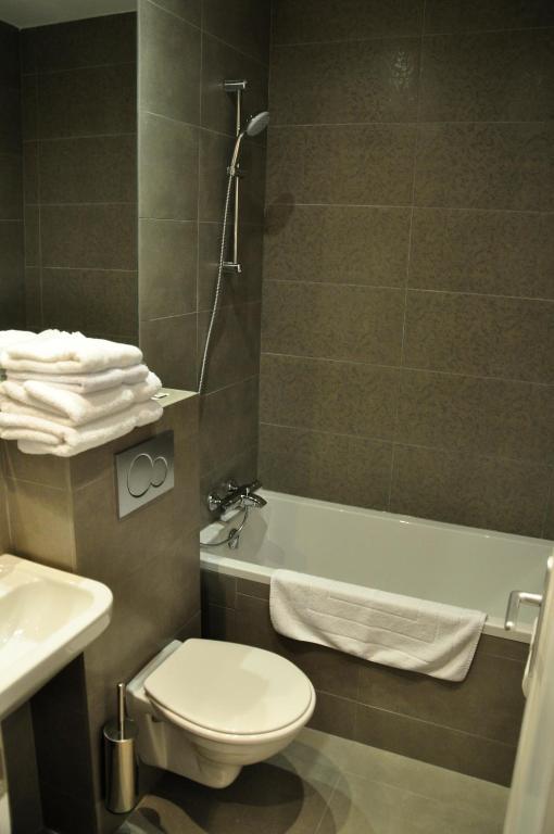 Hotel Floridor Etoile Aulnay-sous-Bois Kültér fotó